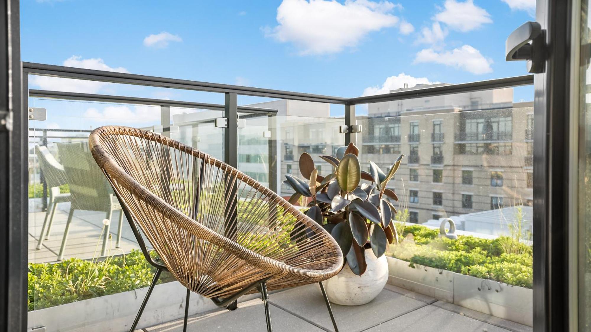 Aparthotel Pure Voyage Shaw Washington Exterior foto