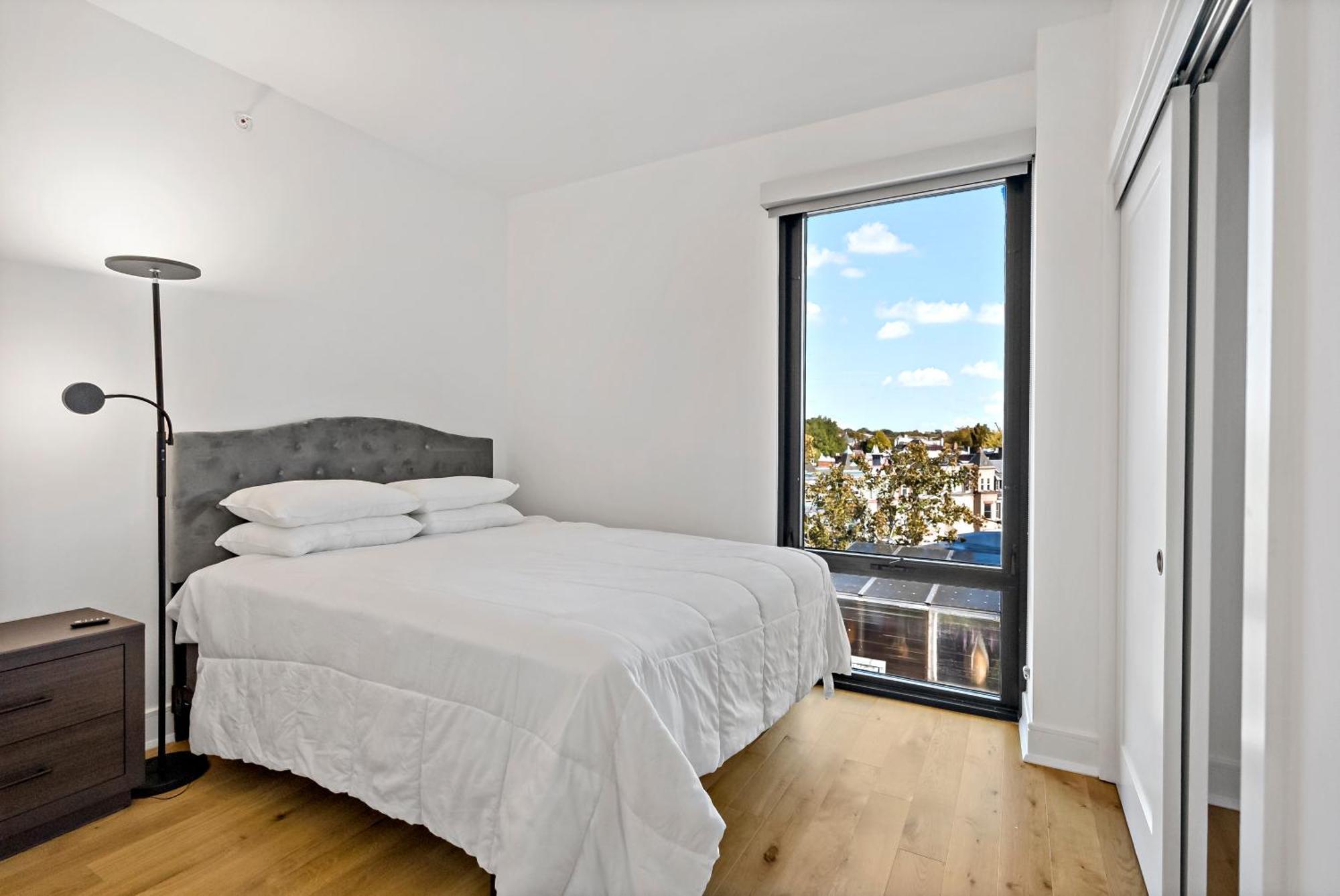 Aparthotel Pure Voyage Shaw Washington Exterior foto