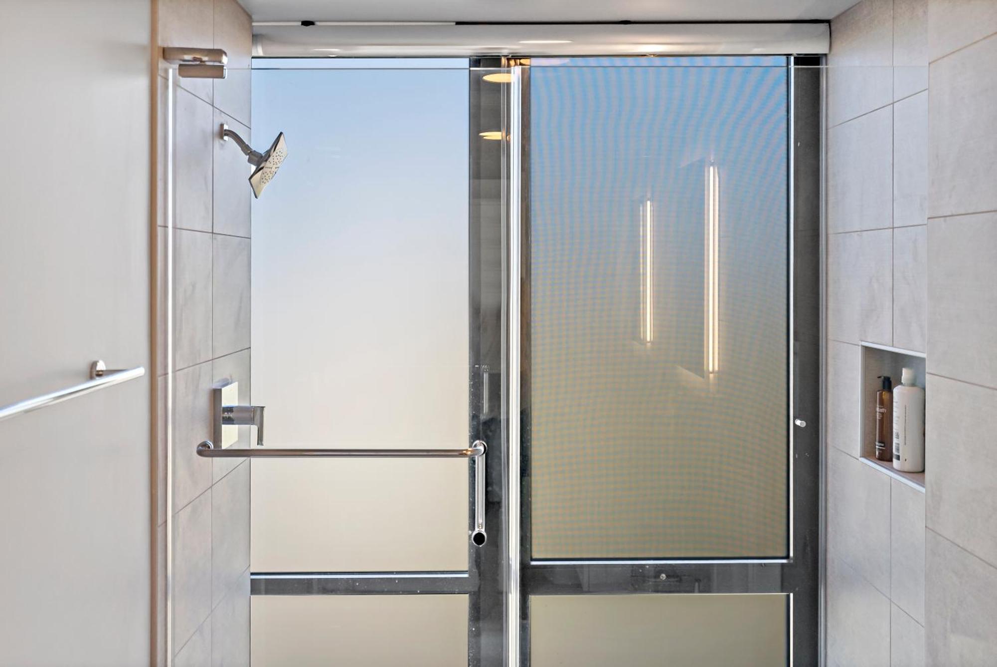 Aparthotel Pure Voyage Shaw Washington Exterior foto